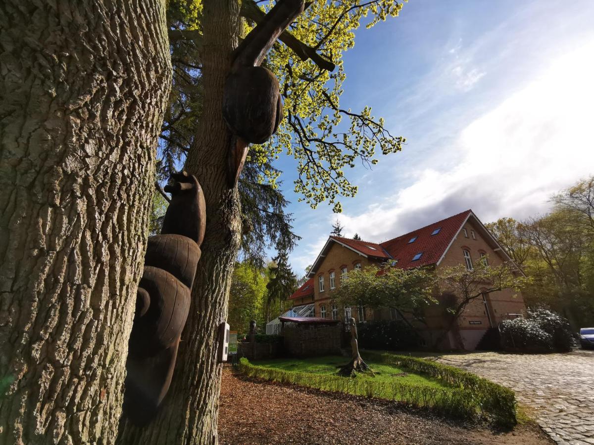 Hotel Schloesschen Sundische Wiese Цингст Екстер'єр фото